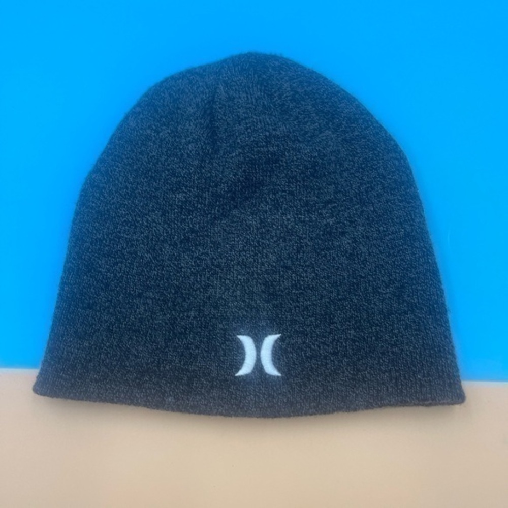 LIKE NEW! HURLEY Embroidered Beanie Hat - Mens os